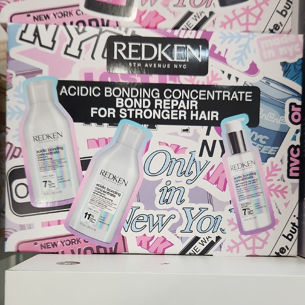Redken Acidic Bonding Concentrate Trio